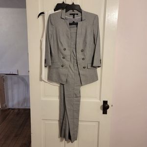 White House Black Market 3 piece women's suit